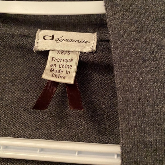 Grey and balck cardigan. - Picture 2 of 2